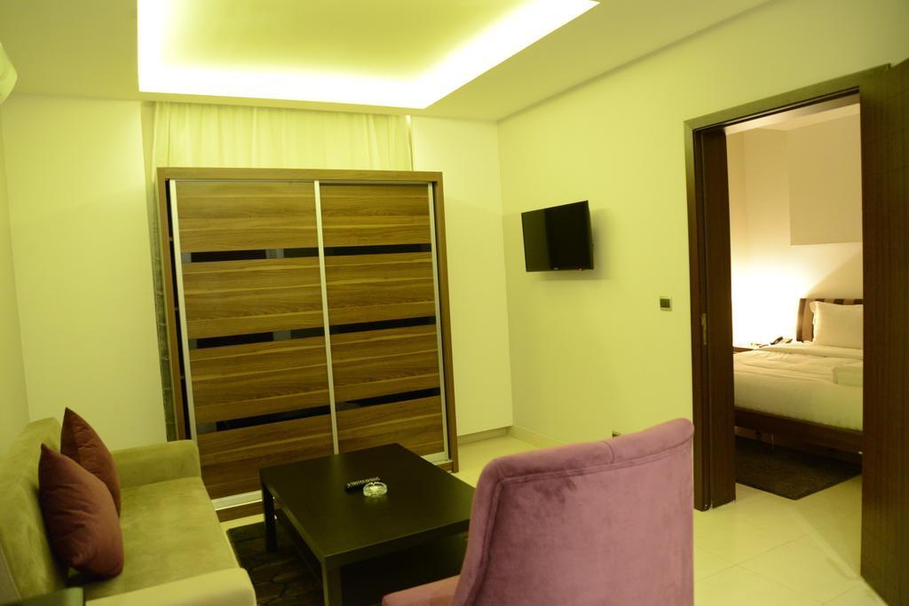 Silver City 2 Business Hotel Apartments 제다 객실 사진